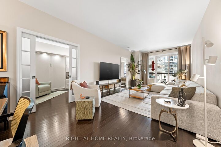 Property Photo: 23 Rean Drive 504 ON M2K 0A5