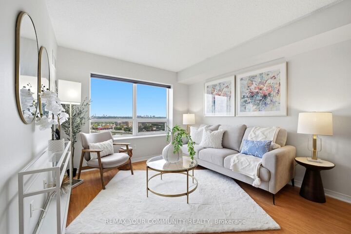 60 Heintzman Street 2102 — photo 1