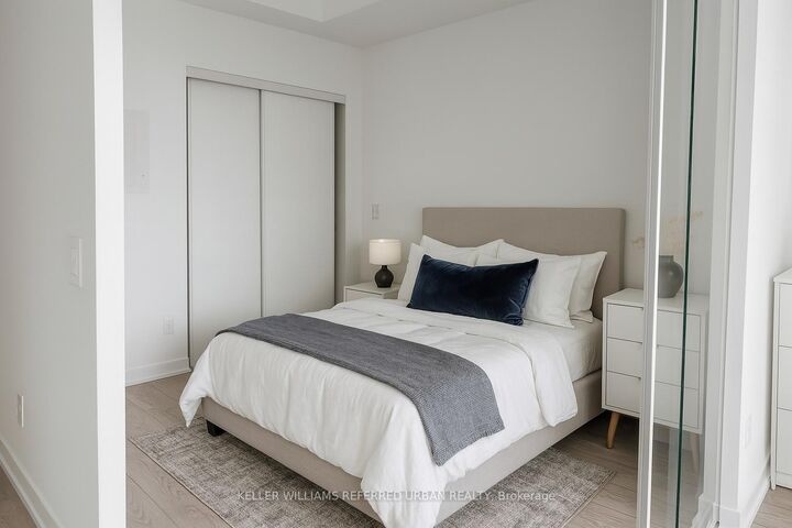 Property Photo:  285 Dufferin Street 727  ON M6K 0J2 