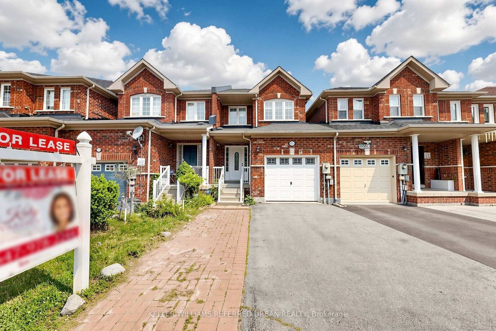 Property Photo:  65 Martini Drive  ON L4S 2T7 
