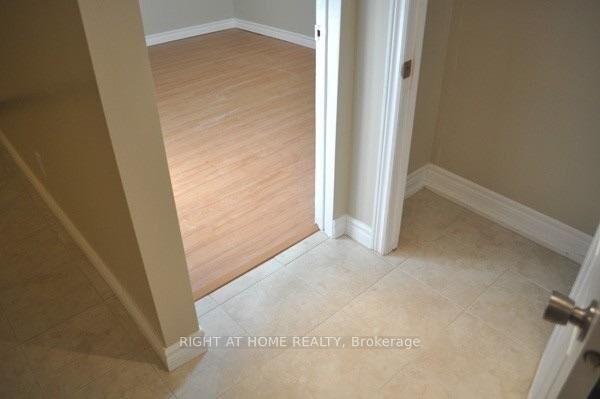 Property Photo:  242 Demaine Crescent  ON L4C 2W5 