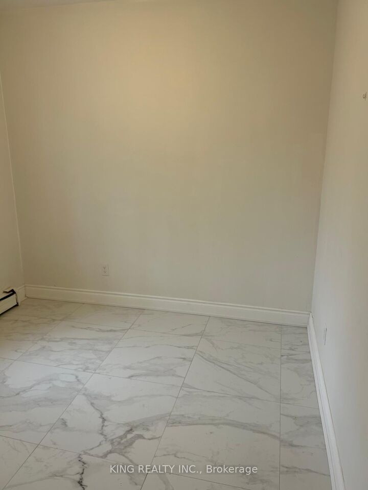 Property Photo: 2 Elm Grove Avenue 103 ON M6K 2J1