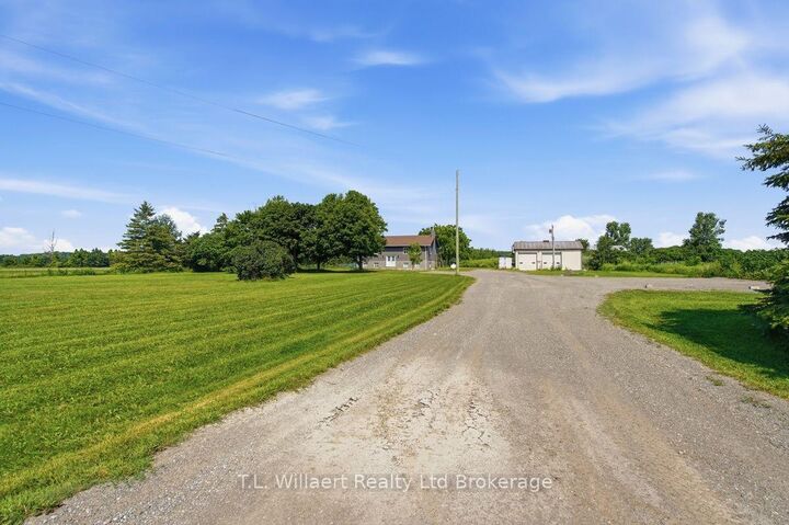 Property Photo:  25130 Argyle Line  ON N0L 2P0 