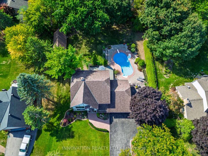 Property Photo: 5558 South Island Park Drive ON K4M 1J2