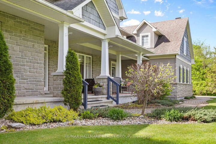 Property Photo: 137 Goodman Drive ON K2W 1C7