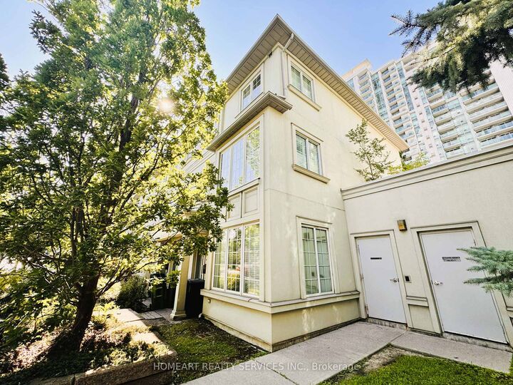 Property Photo: 32 Glendora Avenue ON M2N 2V7