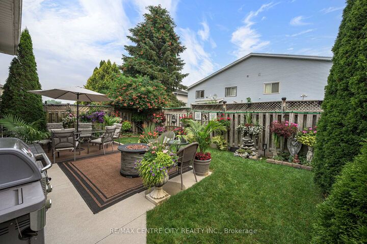 Property Photo: 128 Crimson Crescent ON N5W 6E9