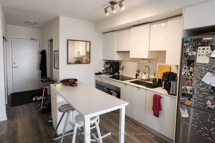 Property Photo: 195 Redpath Avenue 2408 ON M4P 0E4