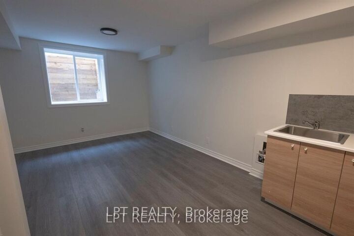 Property Photo: 27 Rockcress Gardens ON K2G 5A6