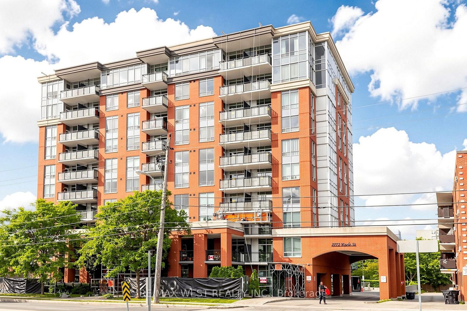 Property Photo: 2772 Keele Street 505 ON M3M 0A3
