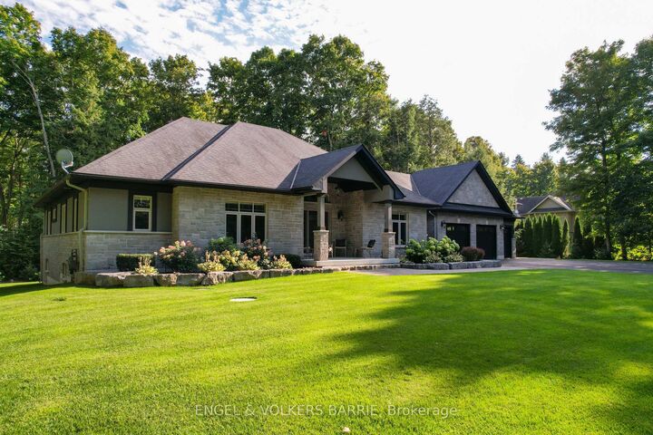 Property Photo: 7 Gallagher Crescent ON L9X 0K1