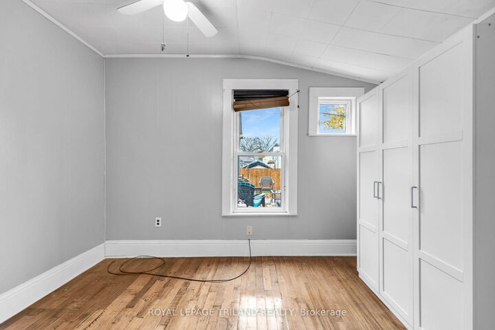 Property Photo: 101 Scott Street B ON N5P 1L2