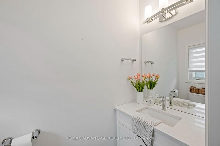 Property Photo:  1 Miller Drive 2  ON N0M 2J0 