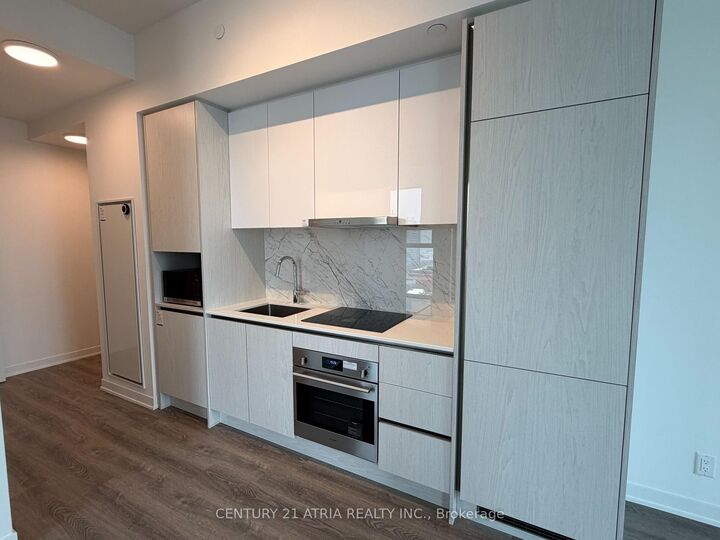 Property Photo: 180 Front Street E 2303 ON M5A 0A9