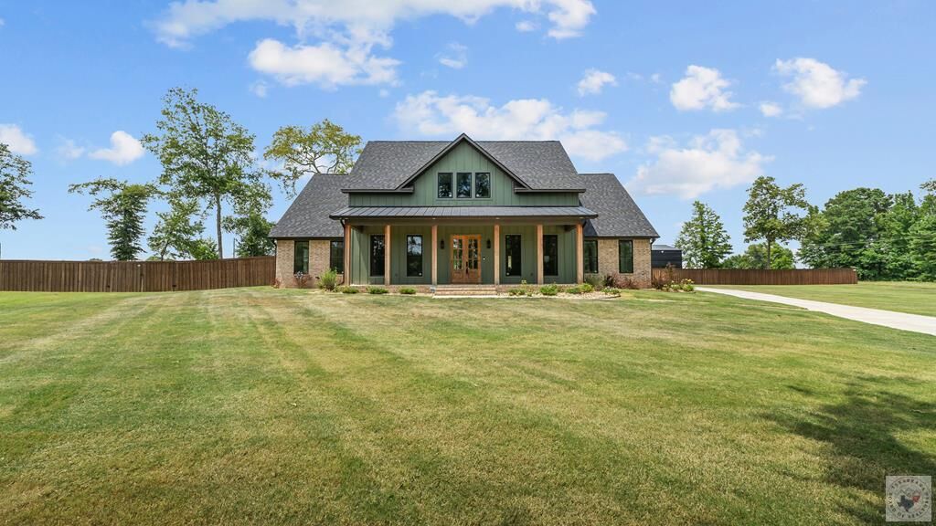 Property Photo:  588 Elliot Lake Road  TX 75501 