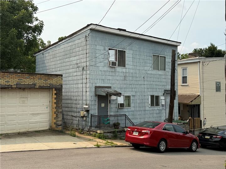 Property Photo: 1117 Hall St PA 15212