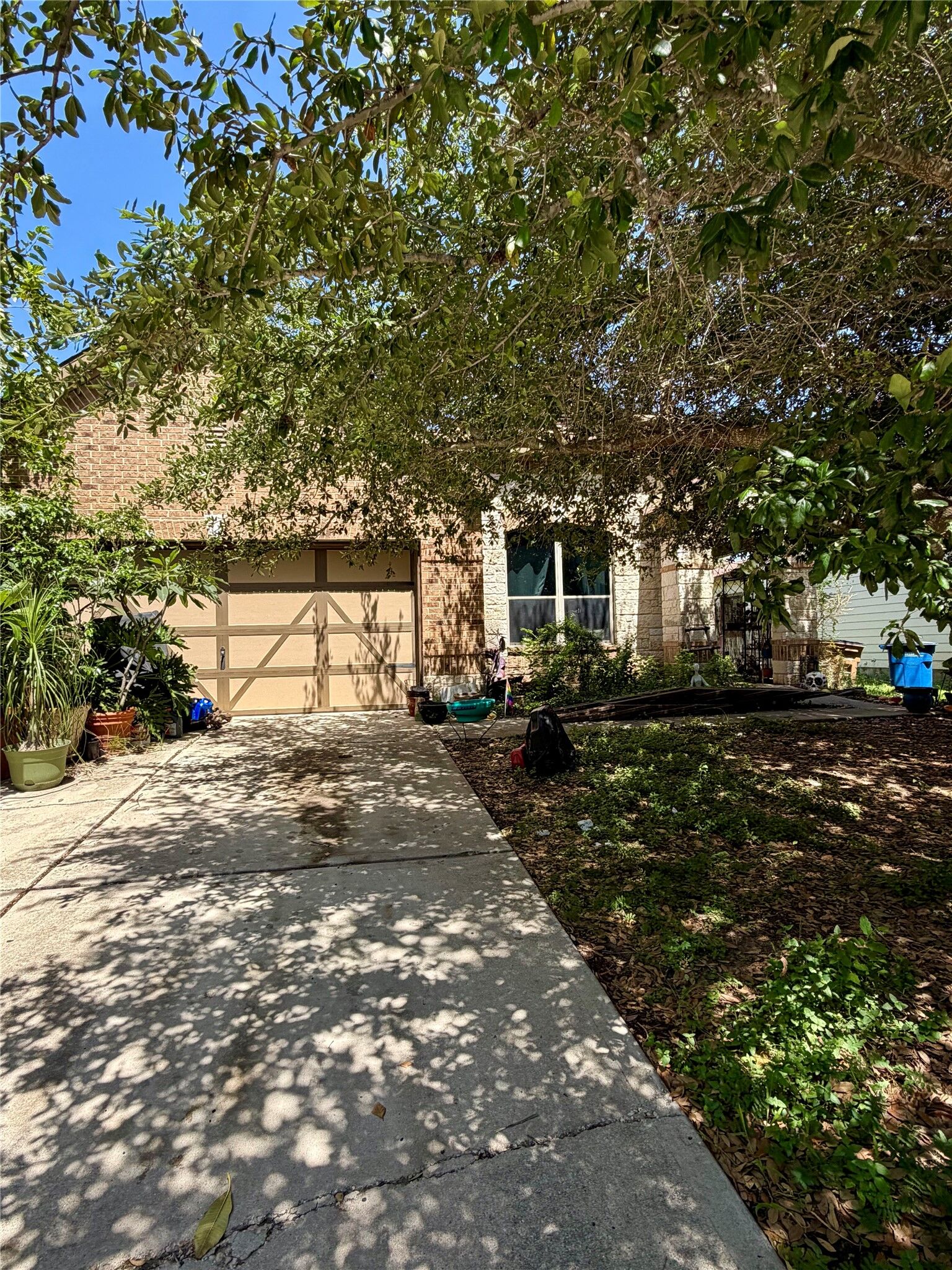 Property Photo:  8704 Keynes Lane  TX 78747 