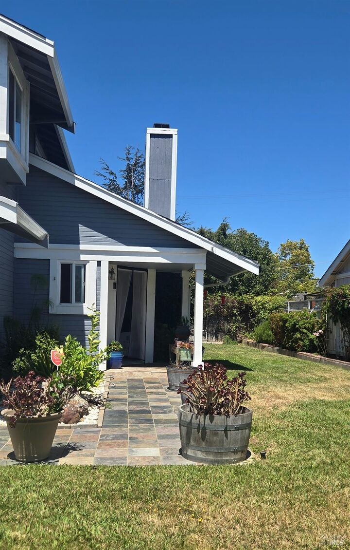 Property Photo:  813 Lighthouse Drive  CA 94590 