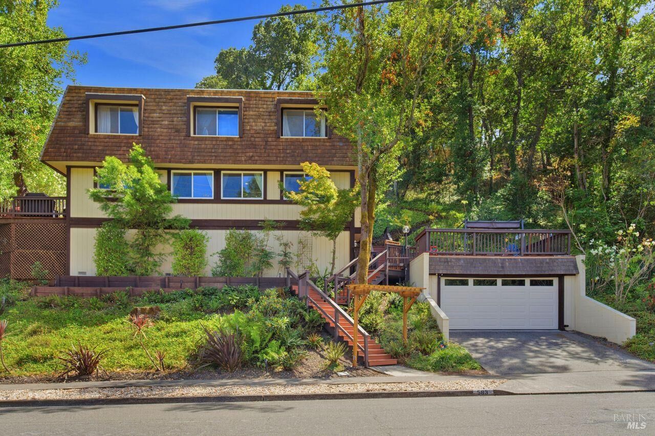 Property Photo:  583 Fairway Drive  CA 94949 