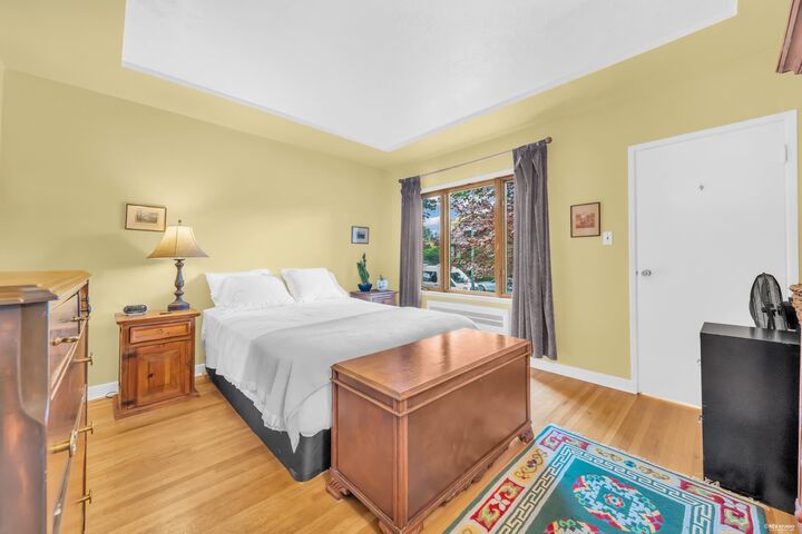 Property Photo: 956 E 21st Avenue BC V5V 1S5