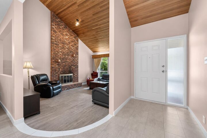 Property Photo: 10441 Hollybank Drive BC V7E 4S4