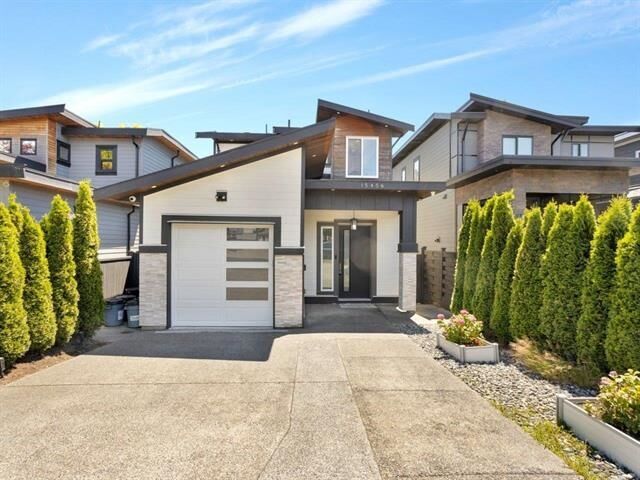 15456 Russell Avenue — photo 1