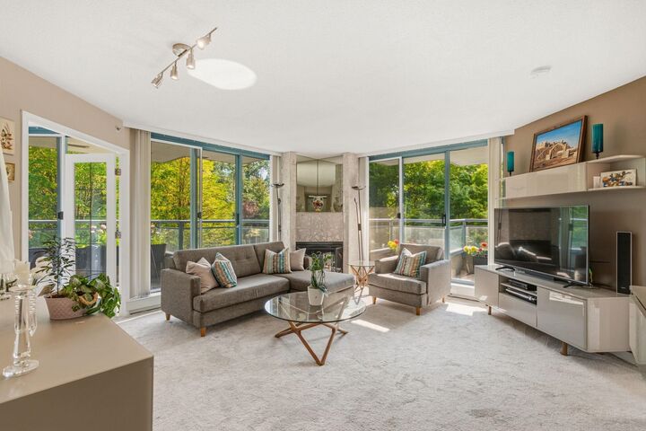 13353 108 Avenue 203 — photo 1