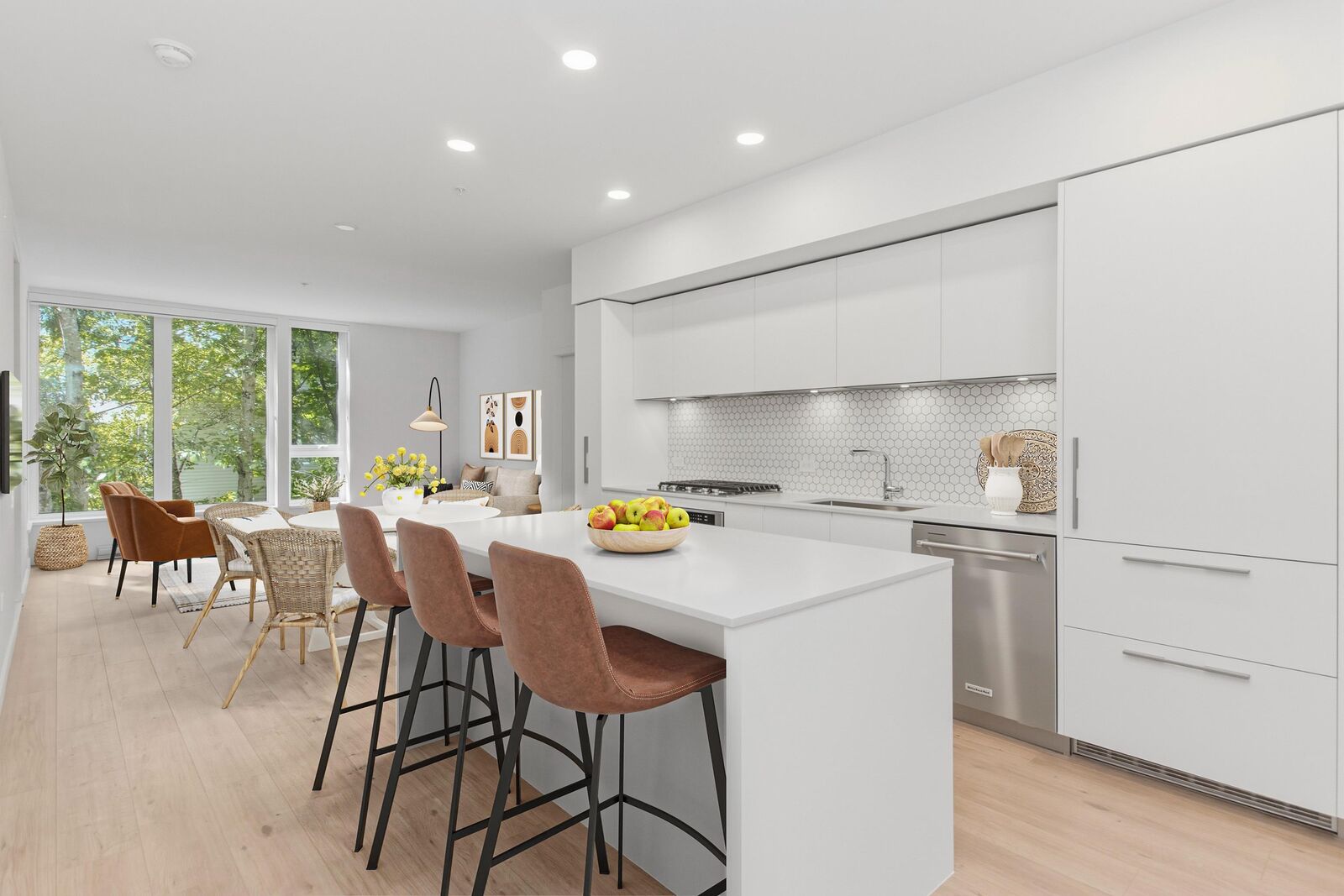 Property Photo: 1500 Scott Crescent 314 BC V8B 1G5