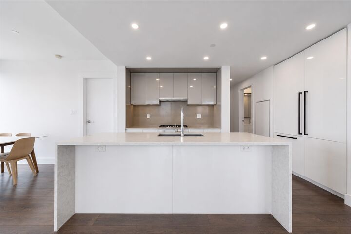4711 Hazel Street 3108 — photo 1