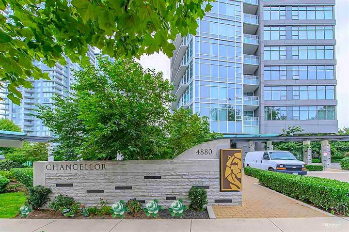 Property Photo: 4880 Bennett Street 2201 BC V5H 0C1