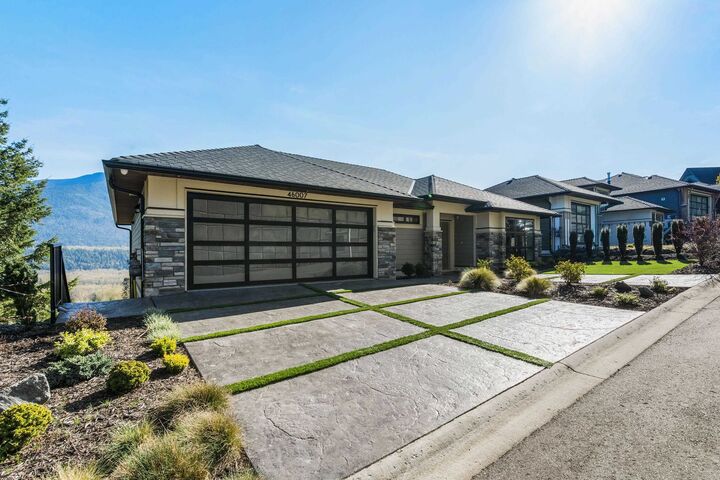 46007 Weeden Drive — photo 1