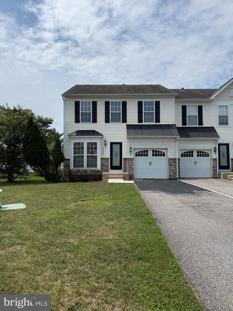Property Photo:  1608 Durham Way  MD 21076 