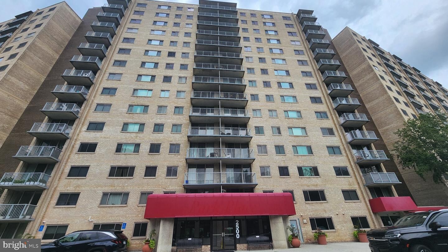 Property Photo:  2500 N Van Dorn Street 1020  VA 22302 