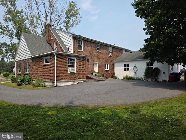 Property Photo:  3808 Main Street  PA 19543 