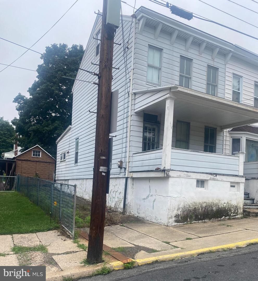 Property Photo: 22 Park Street PA 17901