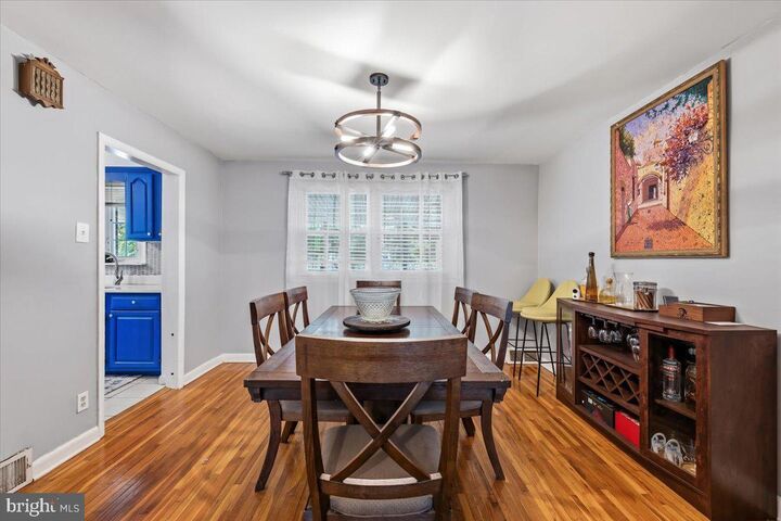 Property Photo: 914 Longshore Avenue PA 19111