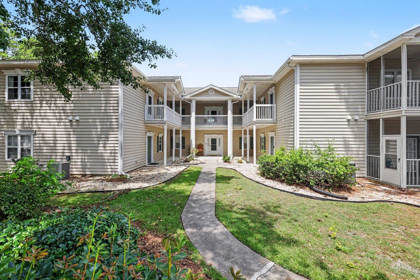 Property Photo:  3110 Sweetwater Blvd. 3110  SC 29576 