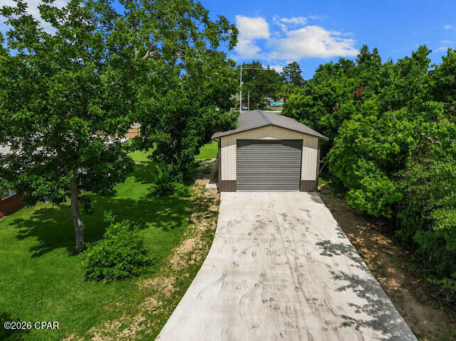 Property Photo: 709 W 5th Street FL 32444