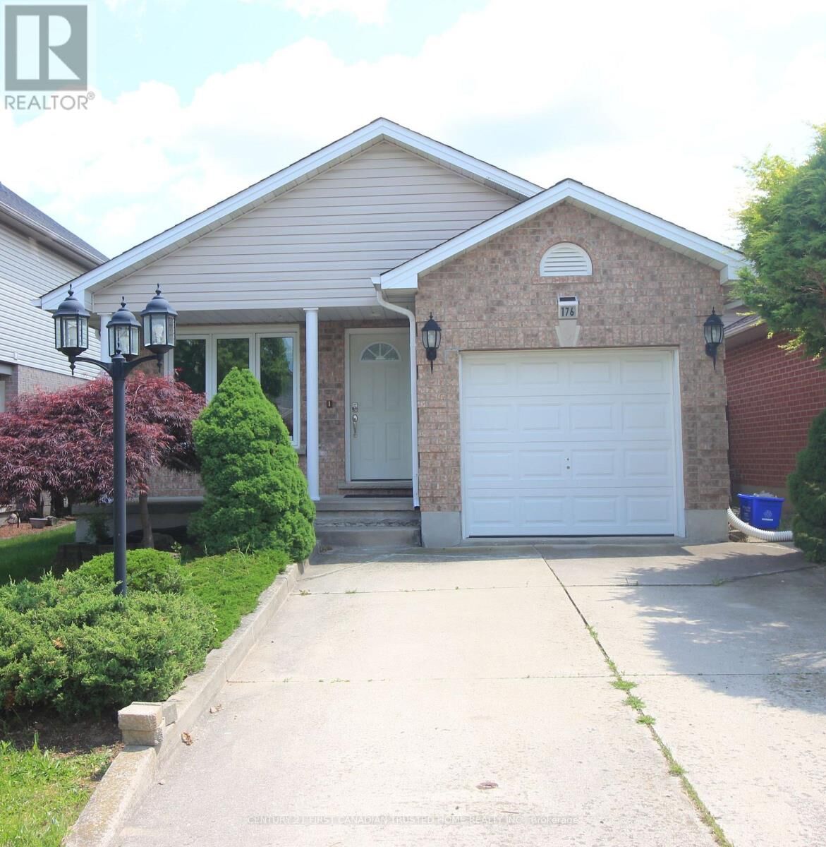 Property Photo: 176 Oldham Street ON N5E 5E2