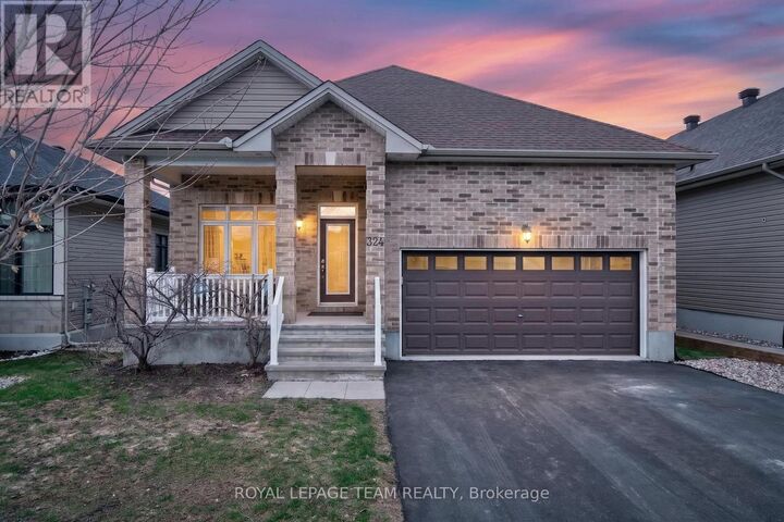 Property Photo: 324 Long Acres Street ON K2M 0H4