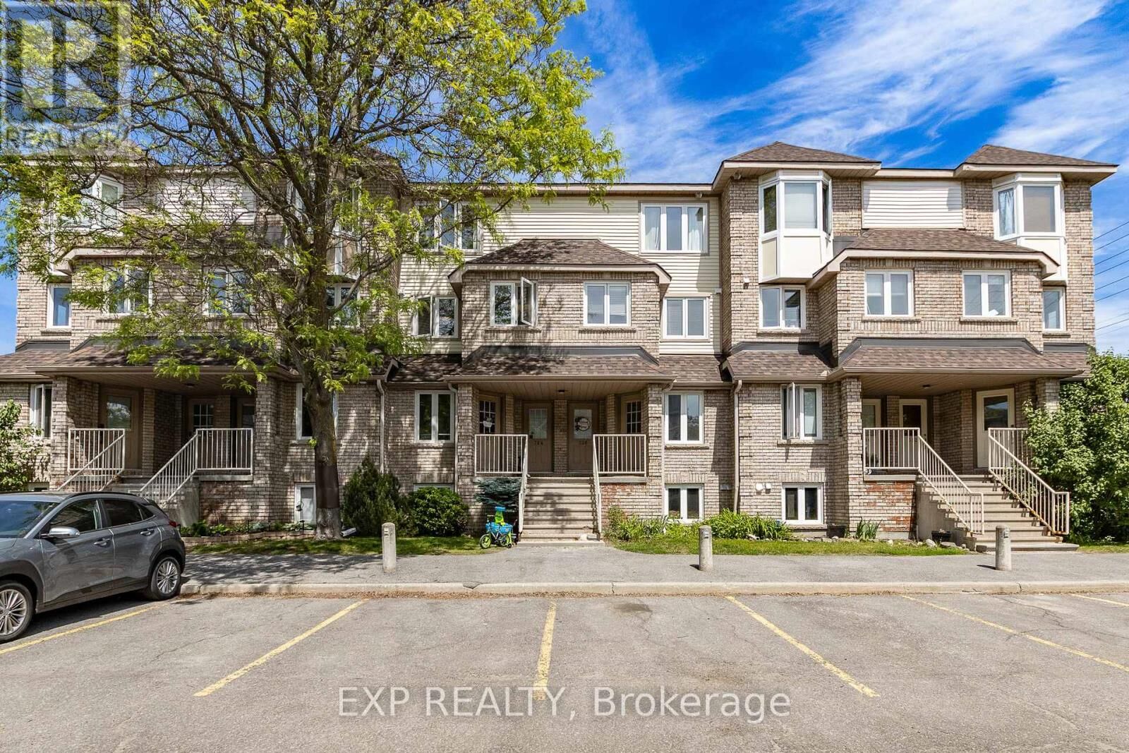 Property Photo:  324 Briston Private  ON K1G 5R2 