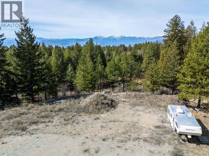 Property Photo:  490 Wapiti Way  BC V0H 1V6 
