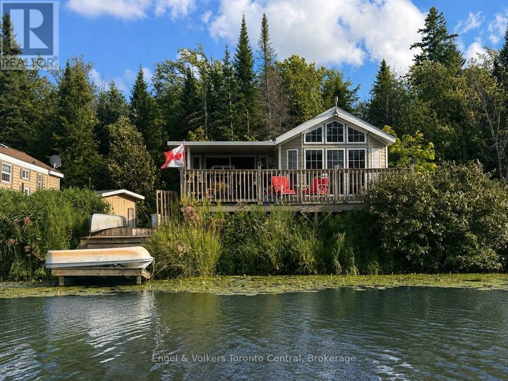 7489 Sideroad 5 East T113 — photo 1