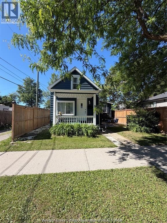 Property Photo: 639 Watkins ON N9C 2Y5