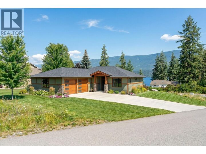 Property Photo: 2000 45 Avenue Northeast BC V1E 2E3