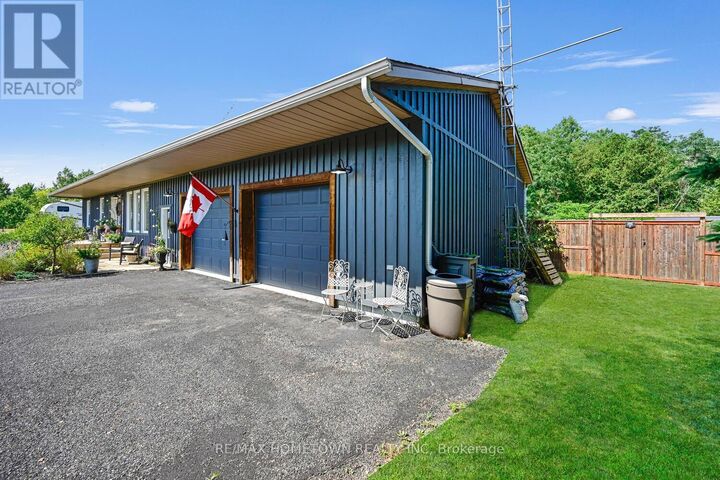 Property Photo: 6244 Sixth Corners ON K6V 5T2