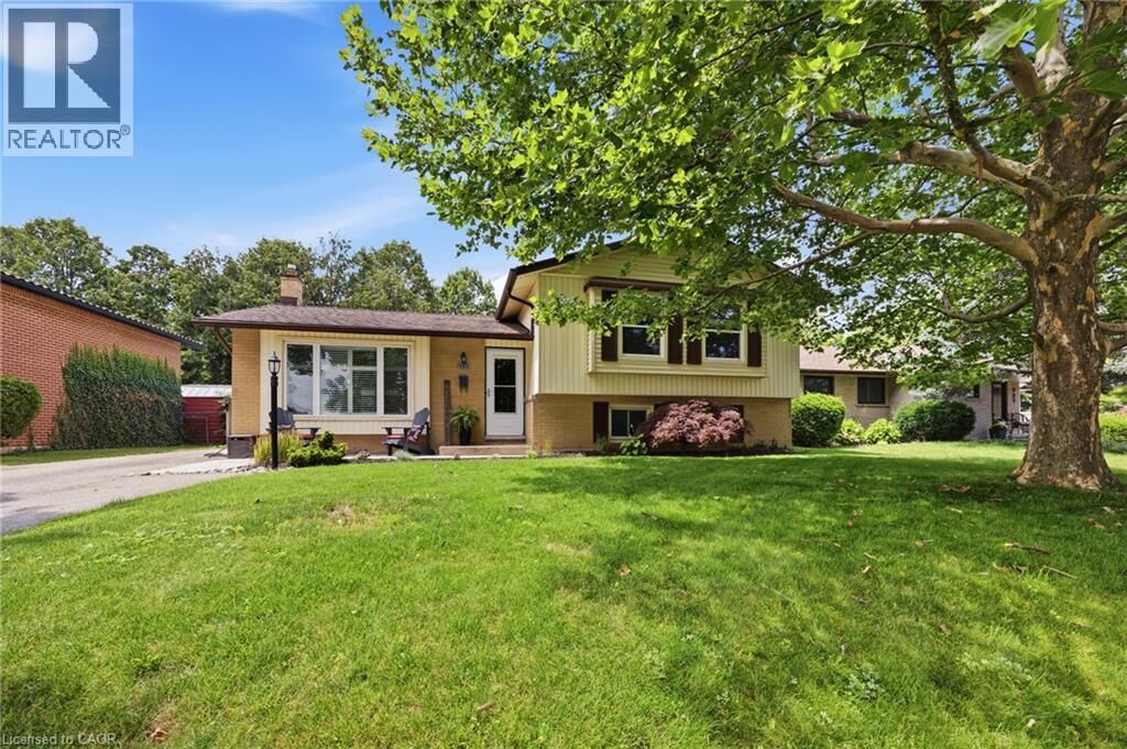 Property Photo: 987 Nesbitt Crescent ON N4S 7N9