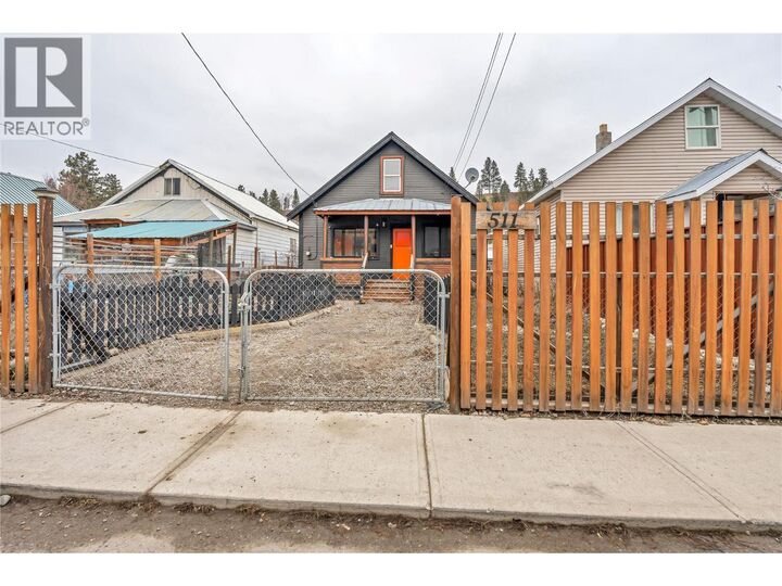 Property Photo: 511 Similkameen Avenue BC V0X 1W0