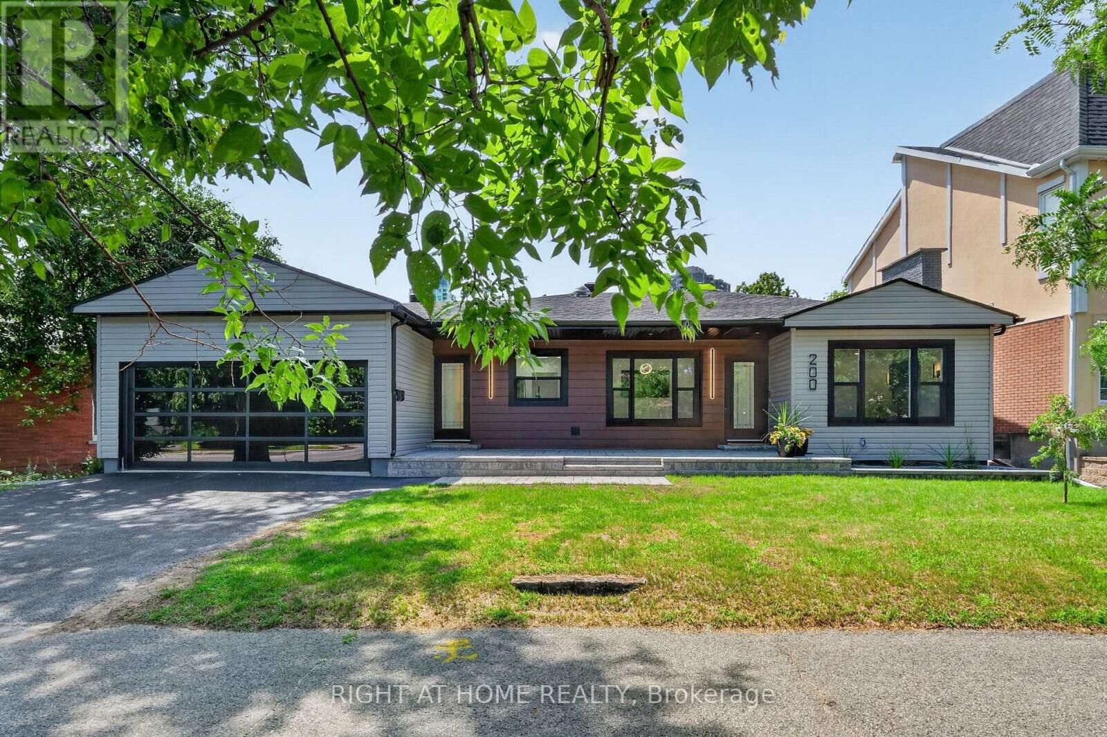 Property Photo: 200 Island Park Drive ON K1Y 0A4