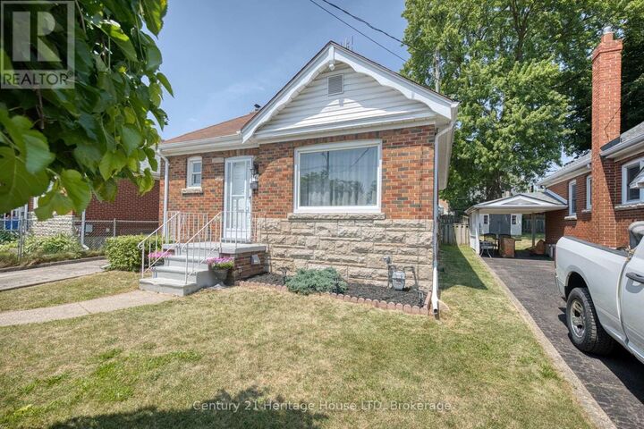 Property Photo: 6477 Barker Street ON L2G 1Y6
